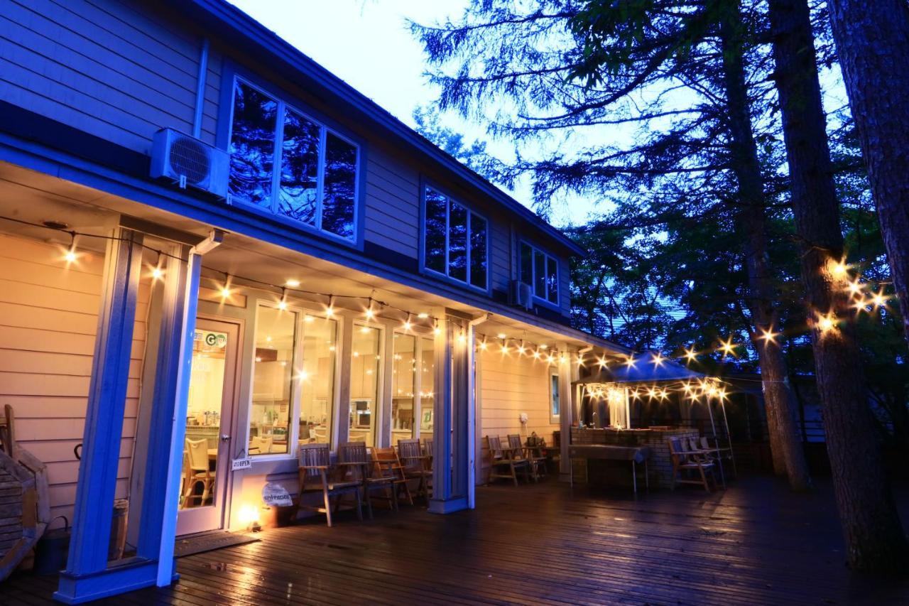 Bed and Breakfast Ryosha Tsukiakari Yamanakako Exterior foto