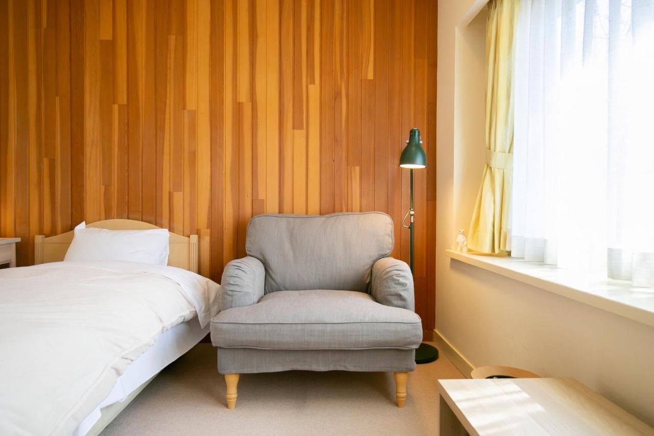 Bed and Breakfast Ryosha Tsukiakari Yamanakako Exterior foto